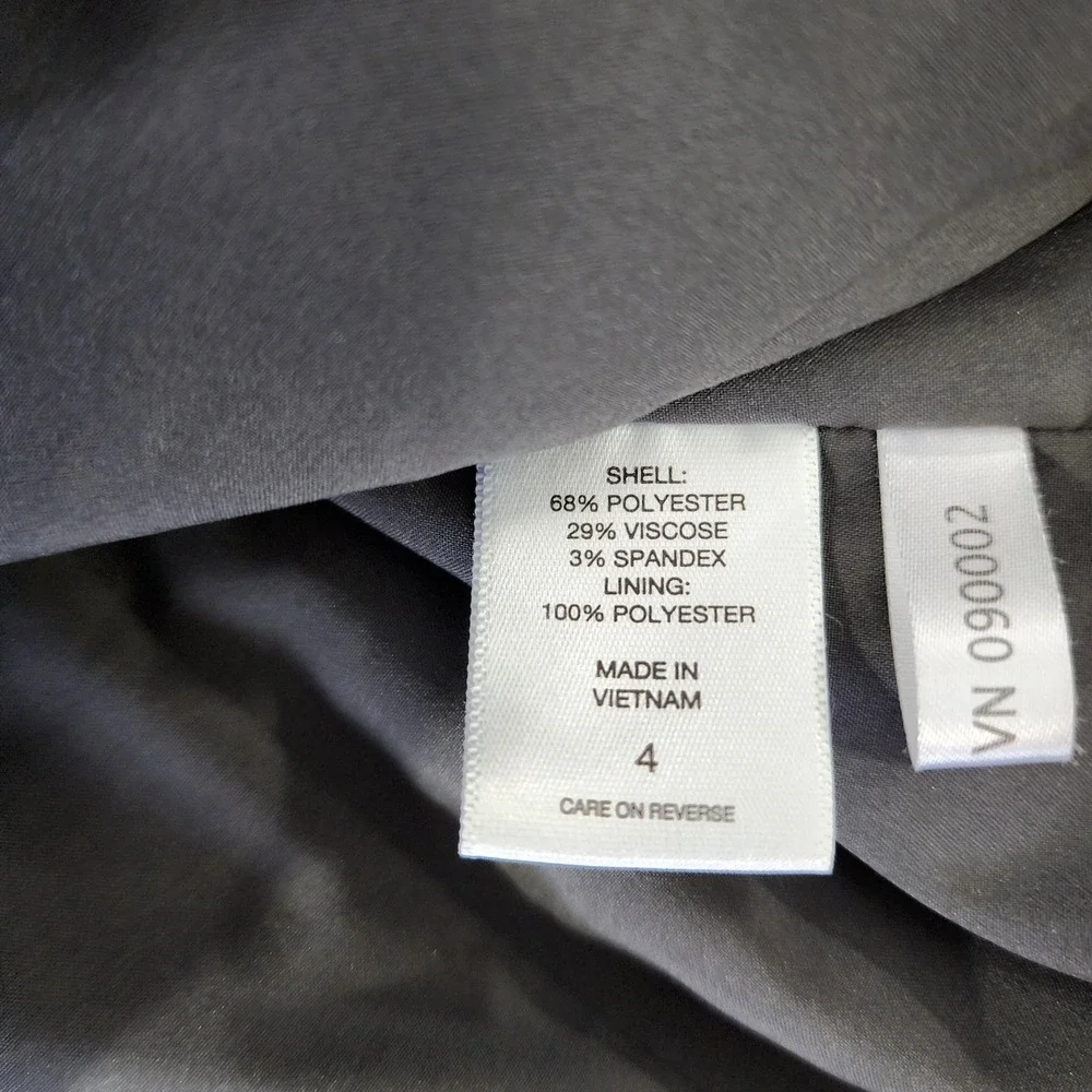 7th Avenue New York & Company Blazer 2 Button Women's Size‎ 4 Gray Jacket Coat